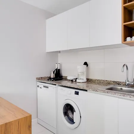 Apartman With Balcony Shared Pool Near