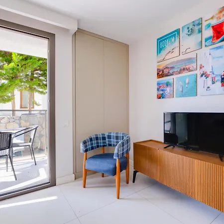 Apartman With Balcony Shared Pool Near Gümbet