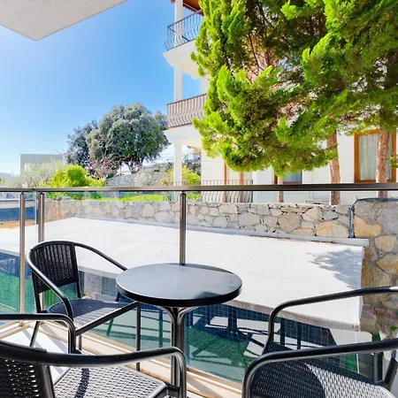 Apartman With Balcony Shared Pool Near *